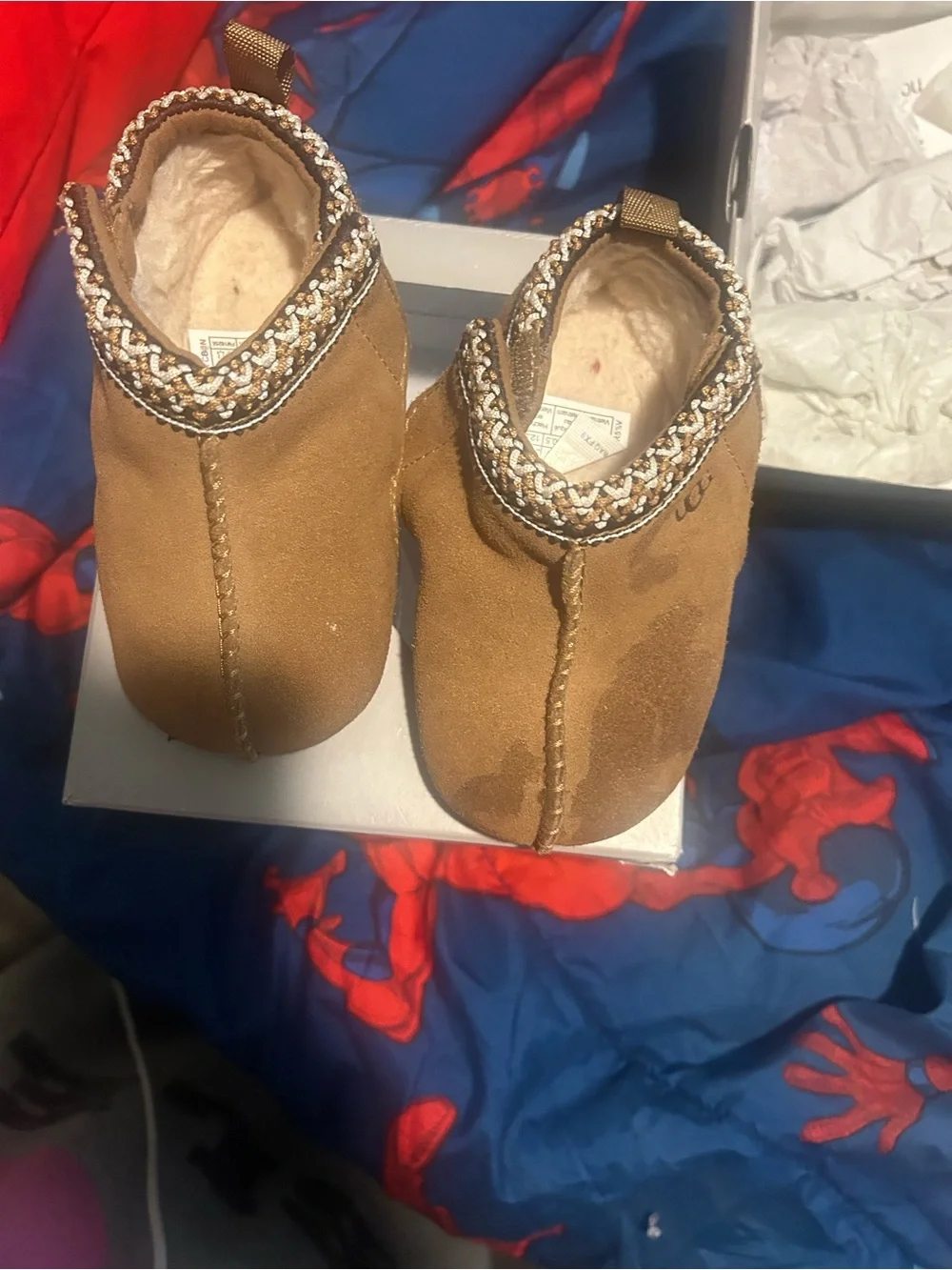 UGG Kids Chestnut Slip-On Sheepskin-Lined Slippers